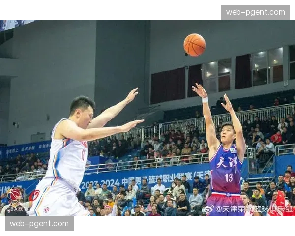 天津荣钢轻取四川金强 但已无法改变出局命运